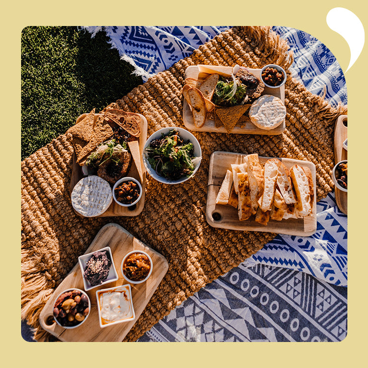 Spring Pinic Food Get Ready for Spring with these Spring Picnic Food Ideas! From drinks ...